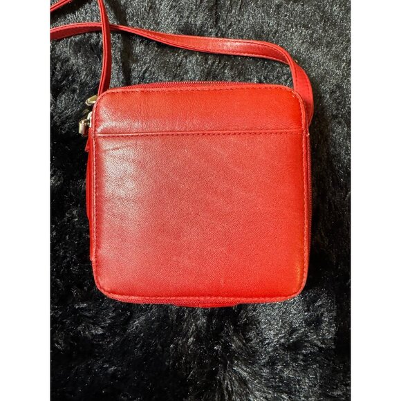 Vintage Hobo International Red Leather Crossbody Bag With Adjustable Strap - Picture 2 of 8